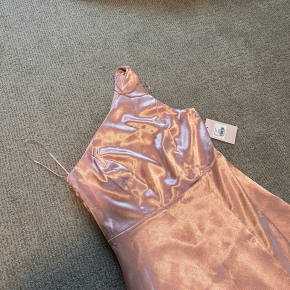 Birdy Grey Kira Satin Bridesmaid Dress - Rose Gold - Size Small - Picture 3 of 4